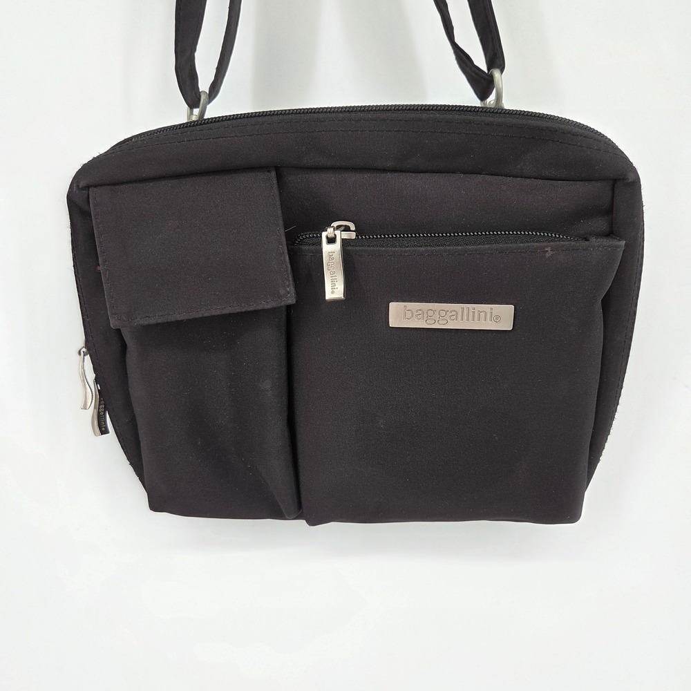 Baggallini Black Nylon Multi-Pocket Crossbody Travel Bag with Belt Loops